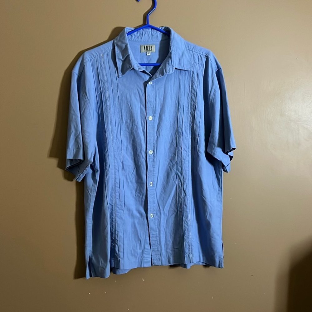 😄Linen blend pale blue short sleeve shirt. B6